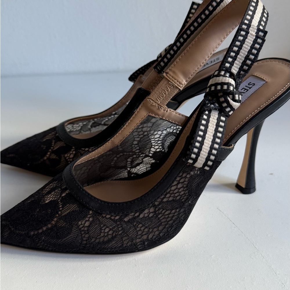 Steve Madden Black and Beige Lace Heels